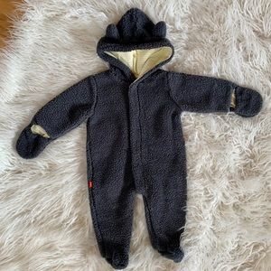 Magnetic Me Baby Bunting Suit NWOT (2 sizes)